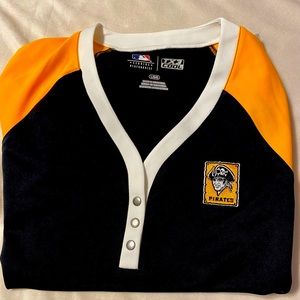 MLB Pirates Womens Jersey. Size Large